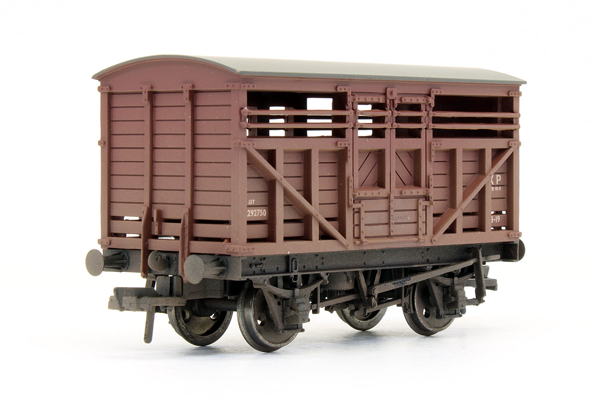 Pre-Owned Set Of 3 - 12 Ton Cattle Wagons BR Bauxite - Weathered - Limited Edition