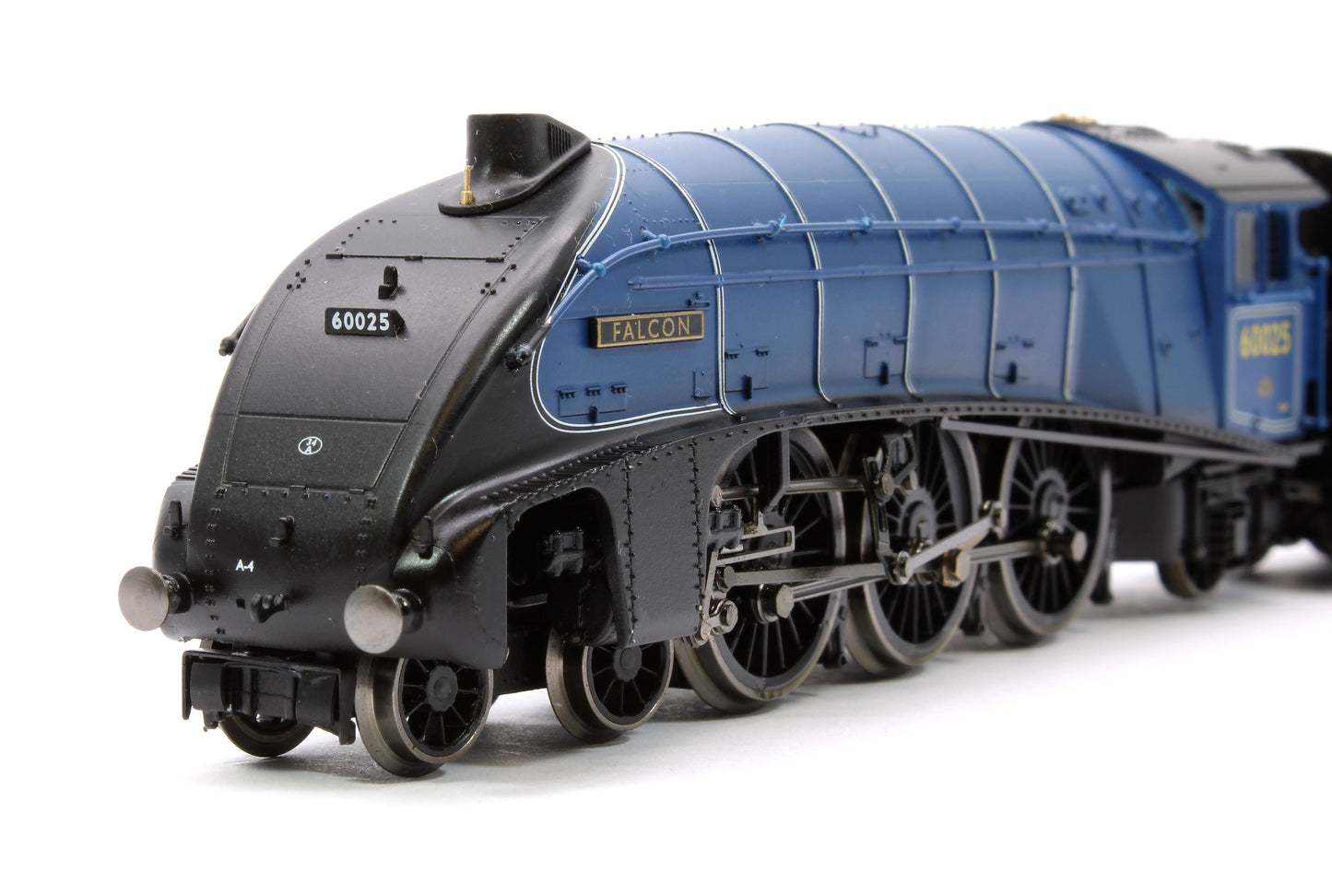 Pre-Owned BR Class A4 Class 4-6-2 60025 'Falcon' Steam Locomotive - DCC Sound Fitted