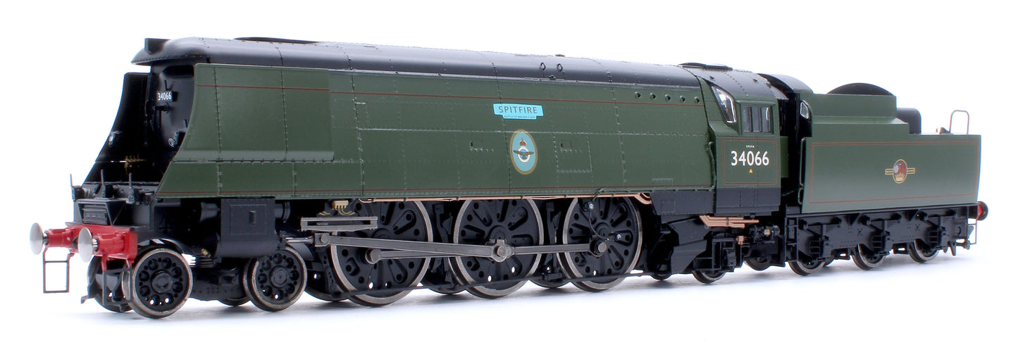 Black Label Battle of Britain Spitfire 34066 BR Green Late Crest Steam Locomotive - DCC Sound & Smoke