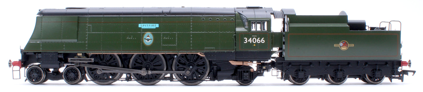 Black Label Battle of Britain Spitfire 34066 BR Green Late Crest Steam Locomotive - DCC Sound & Smoke