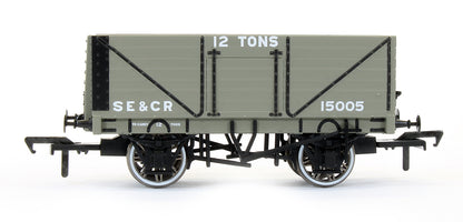 Set of 3 SECR 12 Ton 7 Plank Mineral Wagons (SR Diagram 1358) - Early SECR Livery (Light Grey)