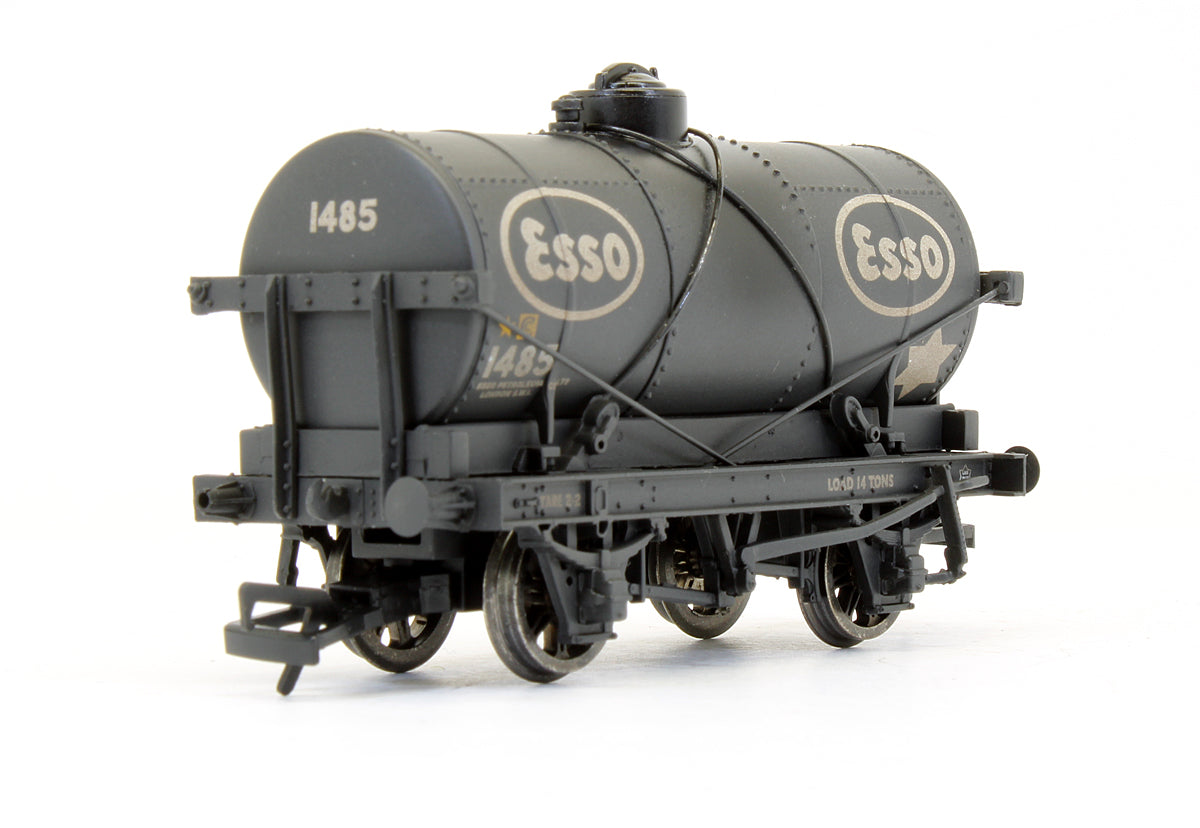 Pre-Owned Set Of 3 'Esso' Black 14 Ton Tank Wagons - Weathered