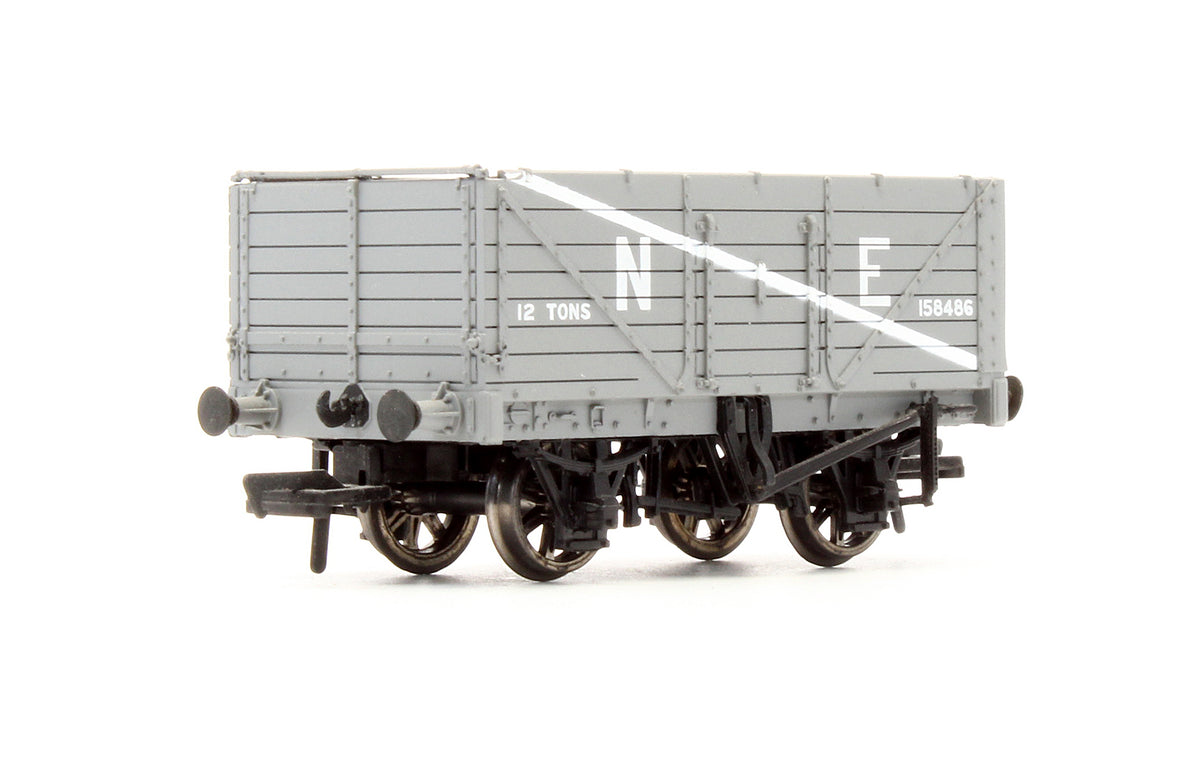 Pre-Owned 7 Plank End Door Wagon NE No.158486
