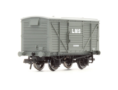 Pre-Owned 37-800 12 Ton Planked Ventilated Van LMS Grey No.505969