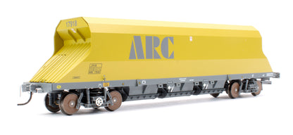 Pre-Owned 4F-081-002 P & D JHA (end hopper) ARC Olive & Grey 17918