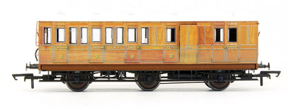 Pre-Owned Pack of 4 (4BT, 4T, 6CL, 6BT) In GNR Lined Teak Genesis Coaches - With Working Lights