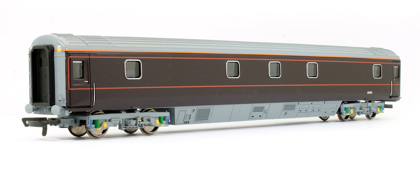 Pre-Owned R4284 Royal Household Sleeper Coach '10734'