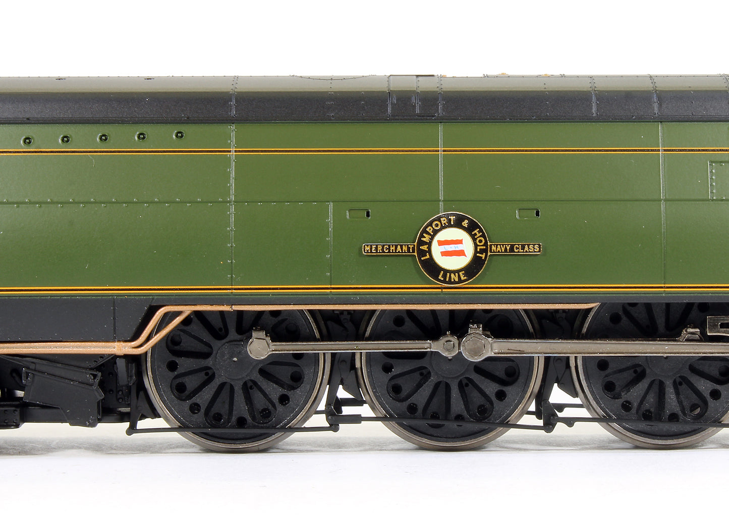 Pre-Owned R30112 BR Merchant Navy Class 4-6-2 35026 'Lamport & Holt' Steam Locomotive (Metal Bodied)