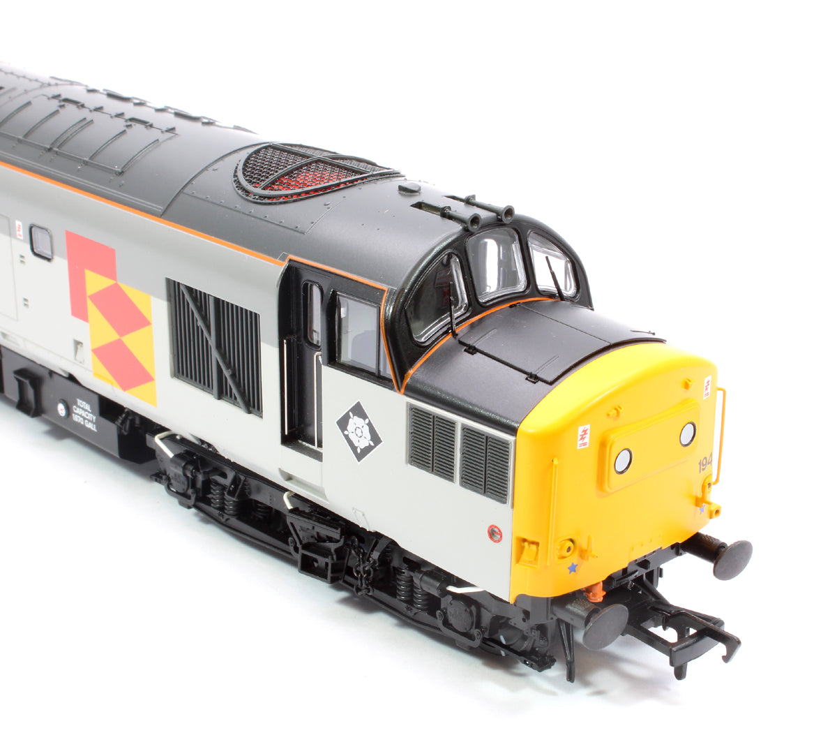 Class 37/0 Centre Headcode 37194 'British Int. Freight Assoc.' BR RF Diesel Locomotive (DCC Sound)