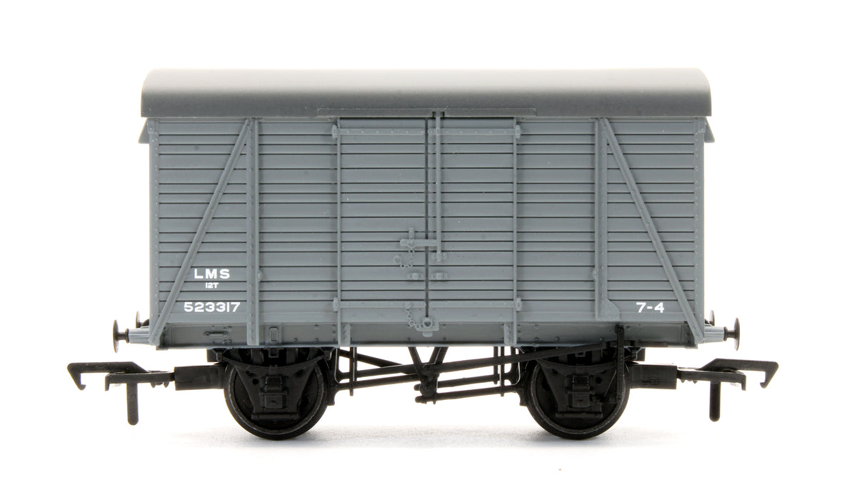 Pre-Owned 12 Ton Southern 2+2 Planked Ventilated Van LMS Grey 523317