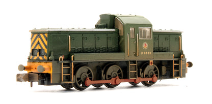 Pre-Owned Class 14 D9523 BR Green (Wasp Stripes) Diesel Locomotive (Weathered)