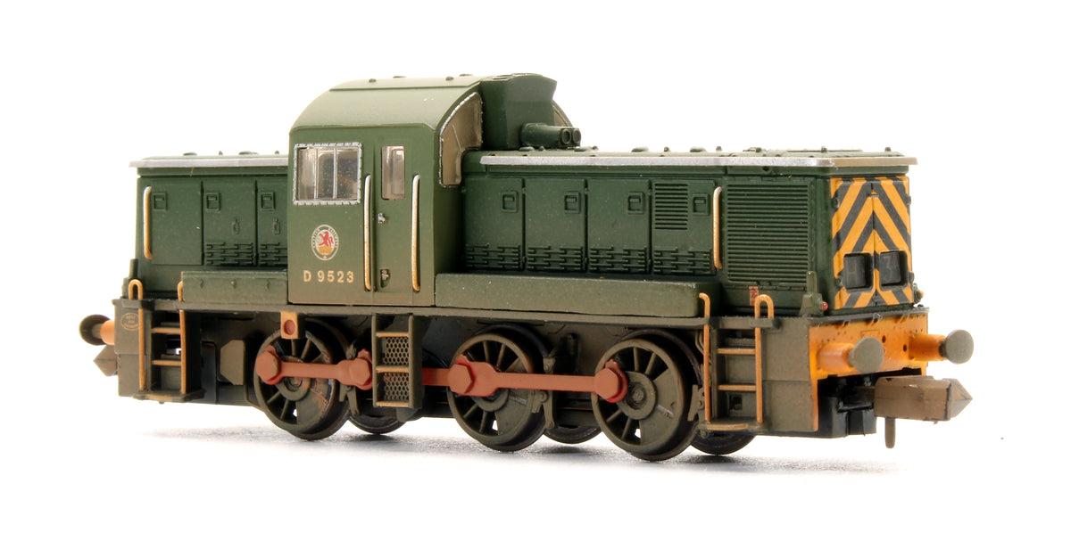 Pre-Owned Class 14 D9523 BR Green (Wasp Stripes) Diesel Locomotive (Weathered)