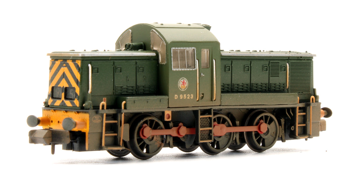 Pre-Owned Class 14 D9523 BR Green (Wasp Stripes) Diesel Locomotive (Weathered)