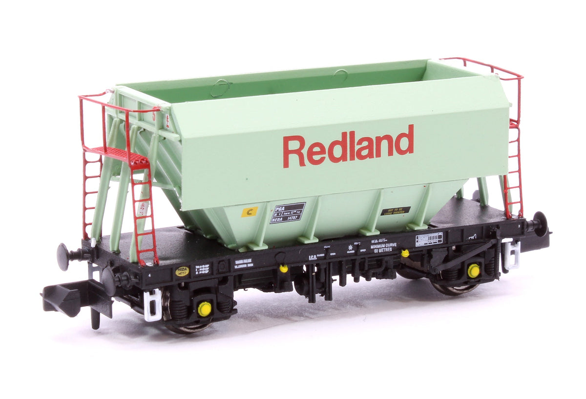 Pre-Owned Set of 3 Redland PGA 51T Hopper Wagons