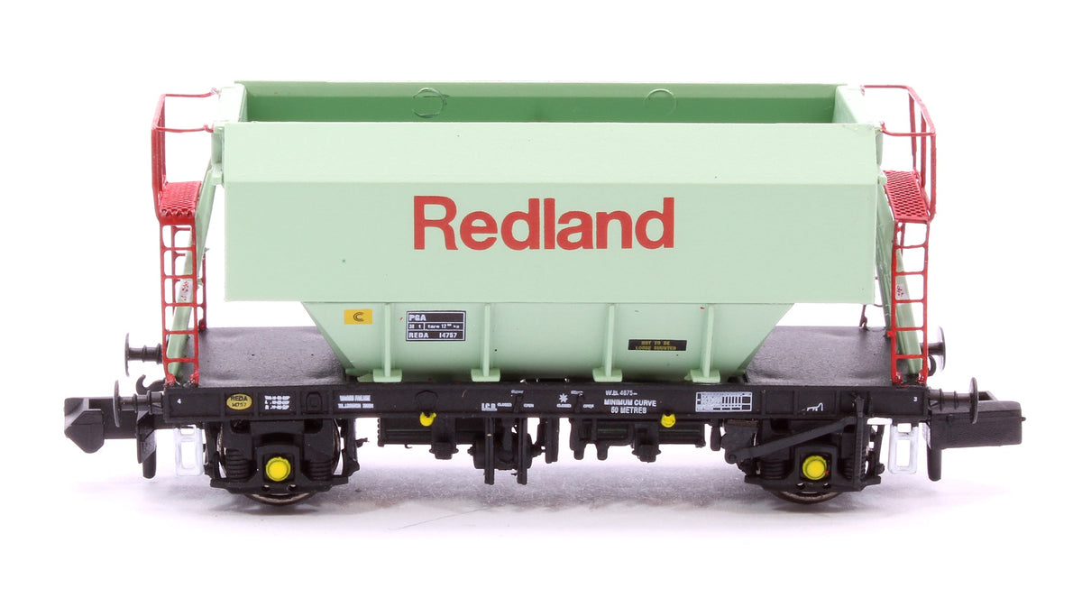 Pre-Owned Set of 3 Redland PGA 51T Hopper Wagons