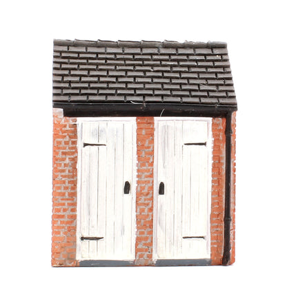 Pre-Owned Brick Outhouse