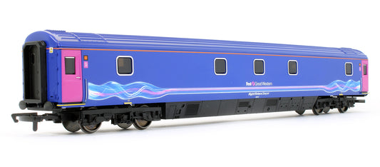 Pre-Owned FGW MK3 Night Rivera Sleeper Coach '10612'