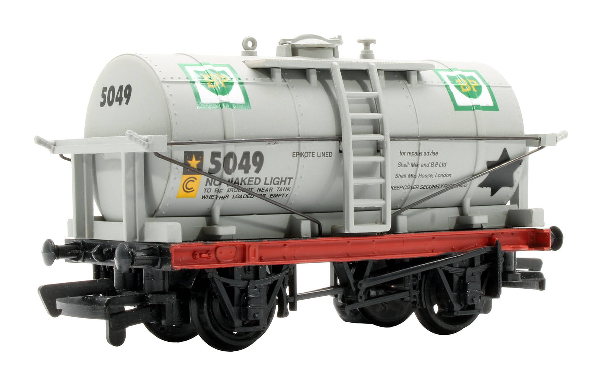 Pre-Owned 937135 B.P Tank Wagon '5049'