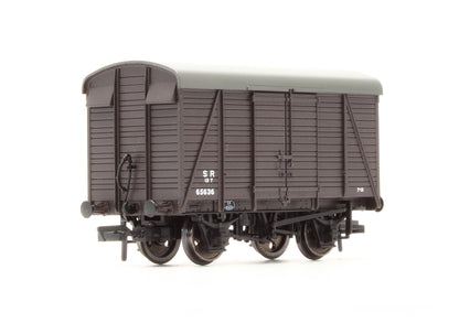 Pre-Owned 38-084 12T Southern 2+2 Plank Vent Van SR Brown No.65636