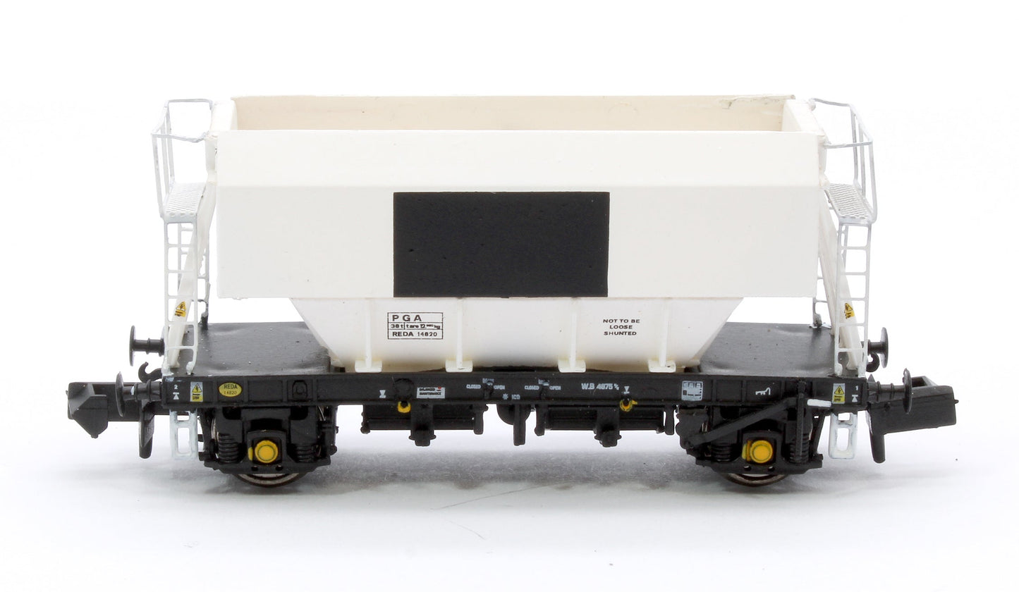 Pre-Owned CM PG012 N (WP) TP (A) Set of 3 PGA 51T Hopper Wagons (White with Patch)