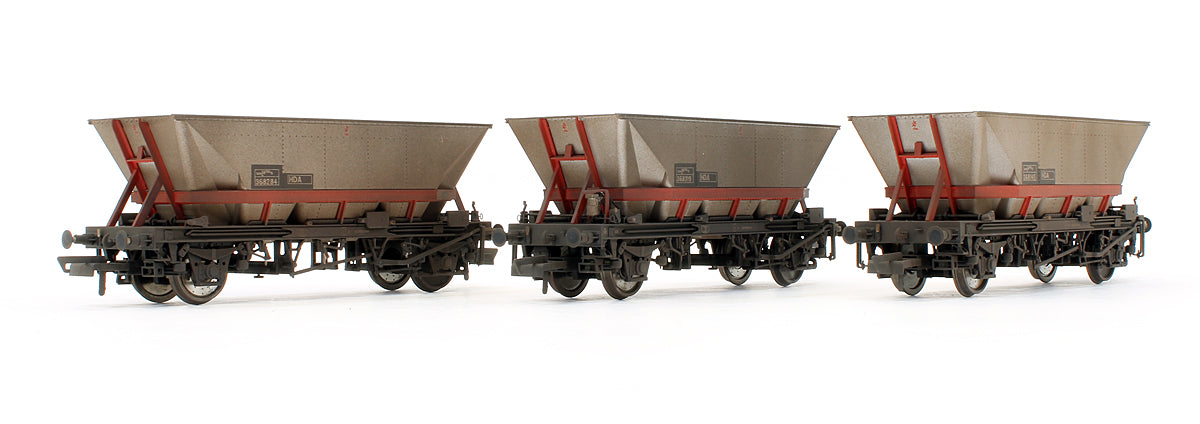 Pre-Owned Set of 3 HDA MGR Hopper Wagons - Railfreight Red - Pack 1 (Custom Weathered)