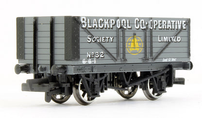 Pre-Owned Coal Trader Classics Set Of 3 (North West) 7 Plank Wagons