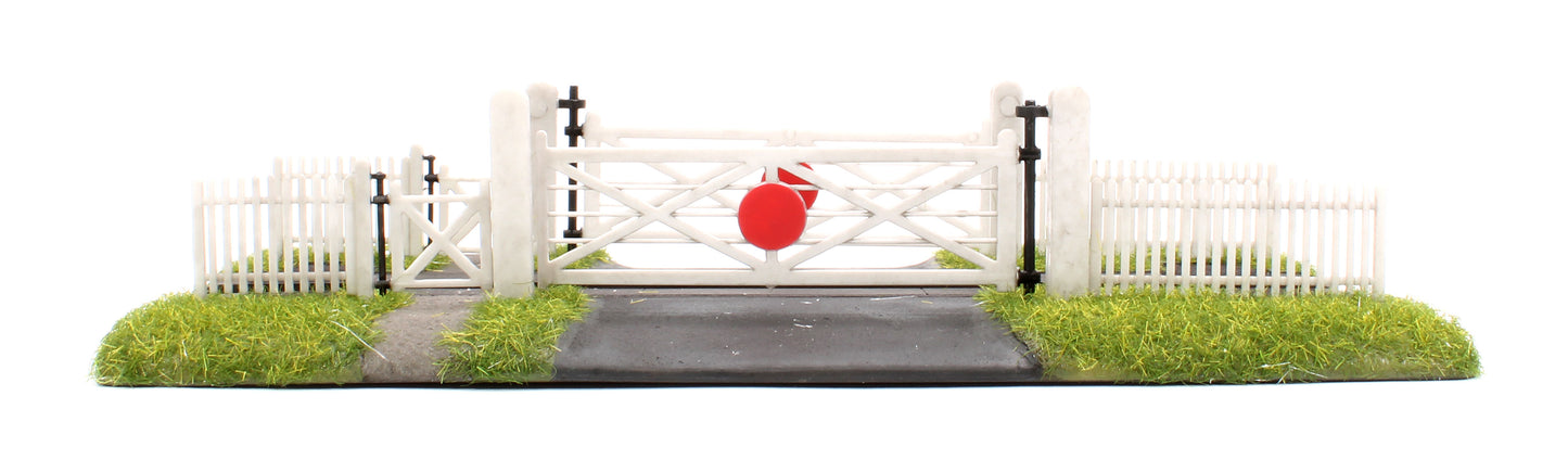 Pre-Owned Gated Level Crossing