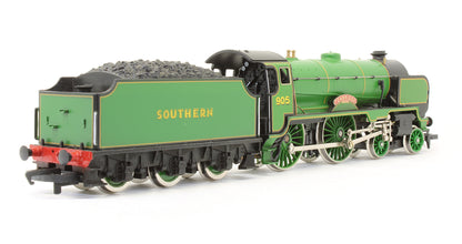 Pre-Owned R648 SR Schools Class 4-4-0 'Tonbridge' 905 Steam Locomotive Limited Edition With Royal Doulton Plate