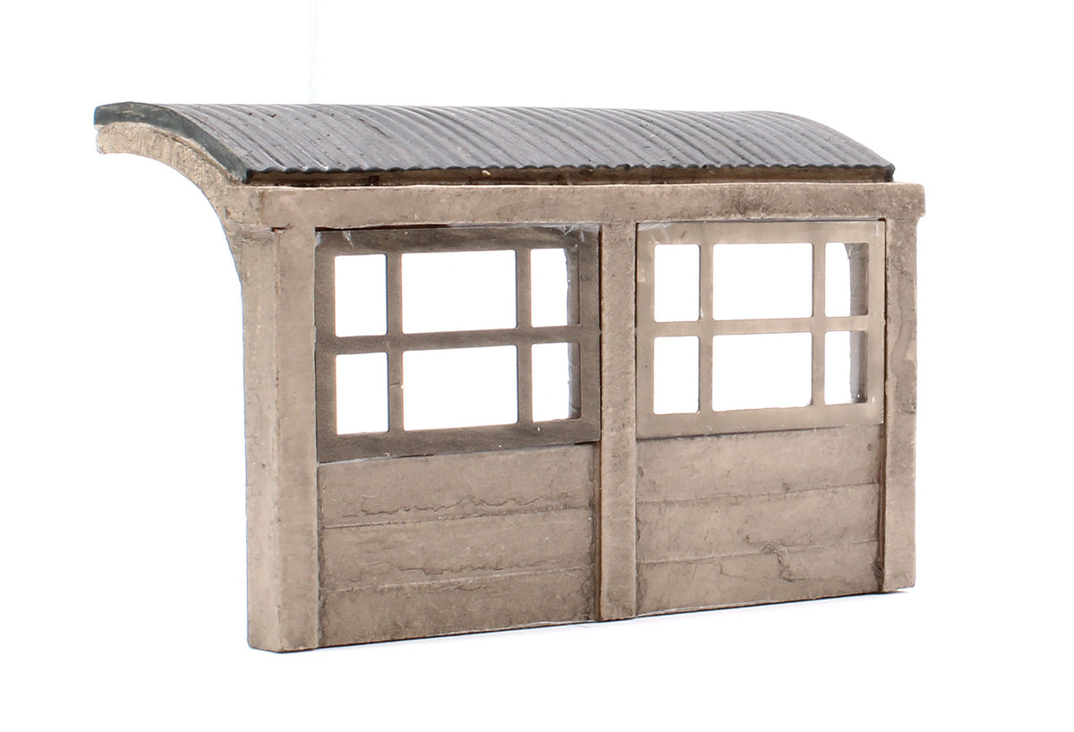 Pre-Owned Concrete Bus Shelter
