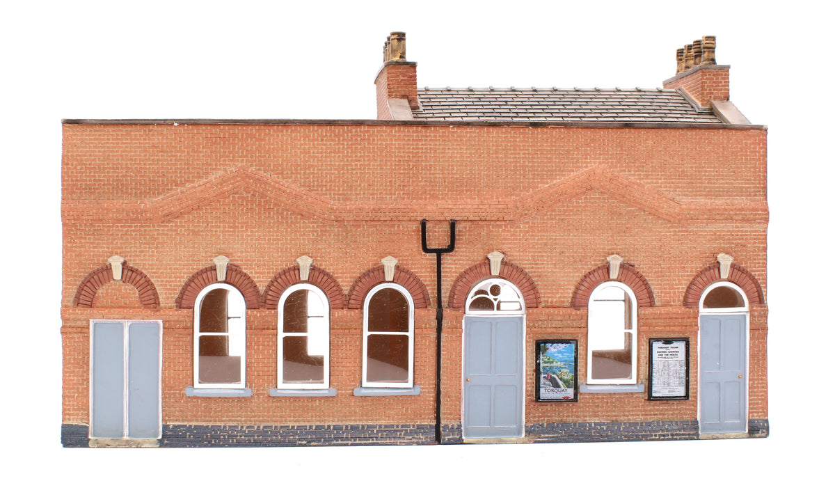 Pre-Owned March Station Ticket Office
