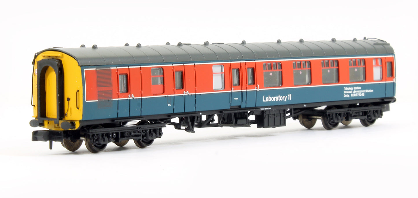 Pre-Owned Set Of MK1 RTC Coaches 'Laboratory 10' & 'Laboratory 11' (Exclusive Edition)