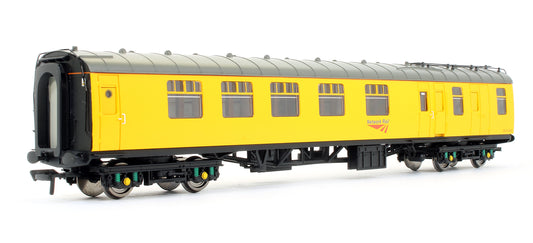 Pre-Owned 39-225Z BR MK1 Generator & Staff Coach Network Rail