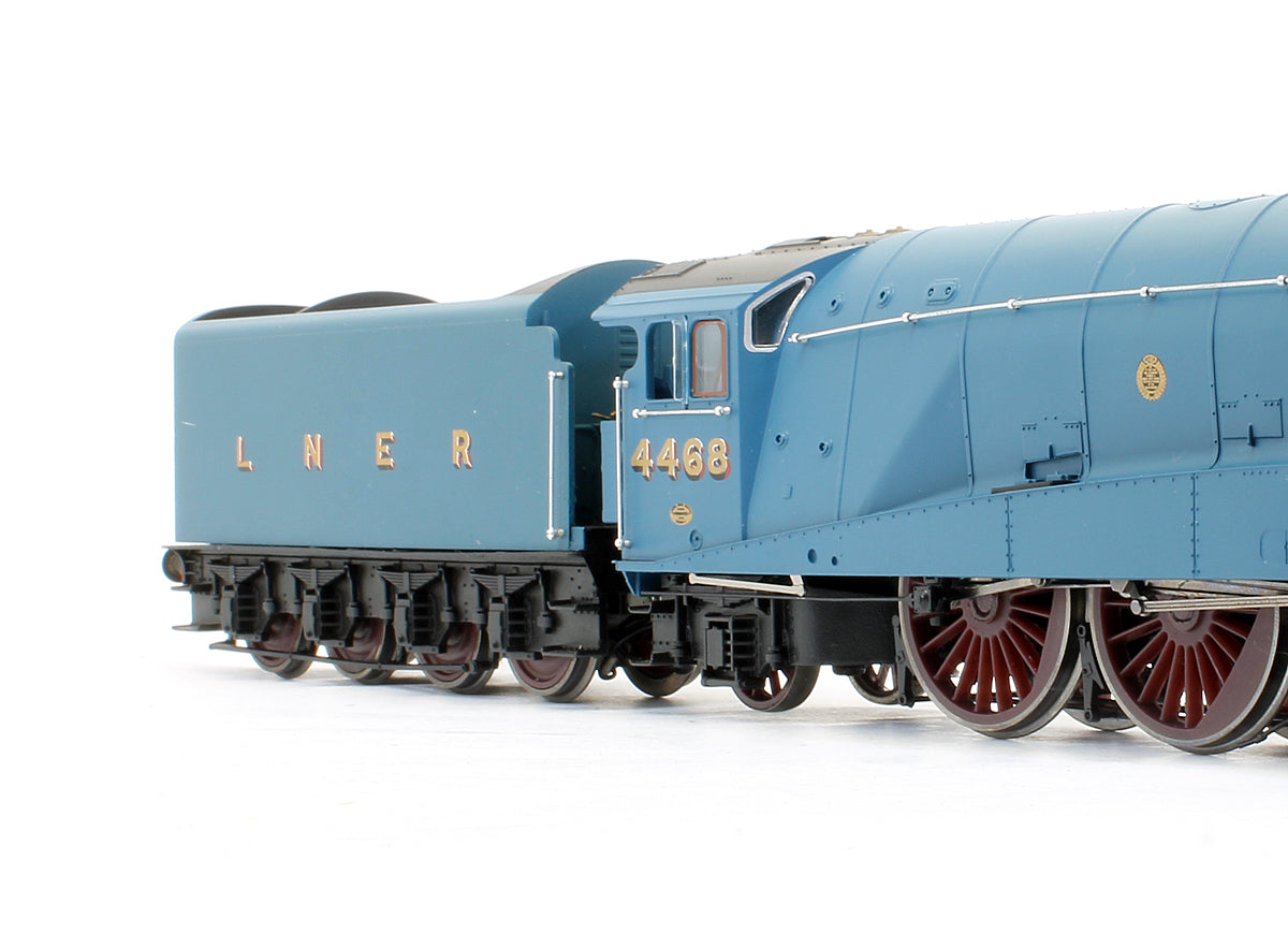 Pre-Owned R3196 Class A4 LNER Blue 'Mallard' No.4468 Steam Locomotive - Limited Edition