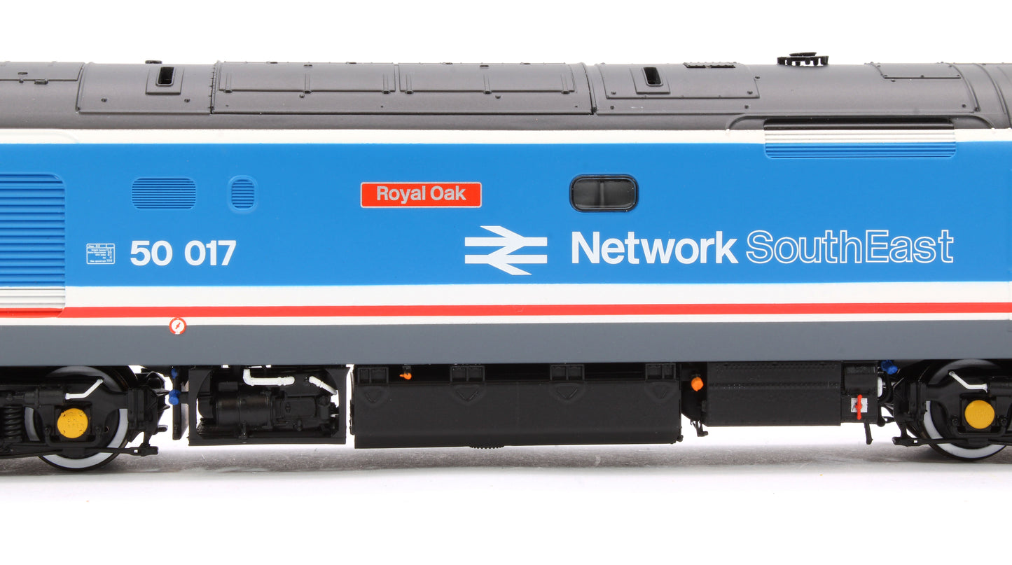 Pre-Owned ACC2242-DCC Class 50017 'Royal Oak' Original NSE Network South East Diesel Locomotive (DCC Sound)