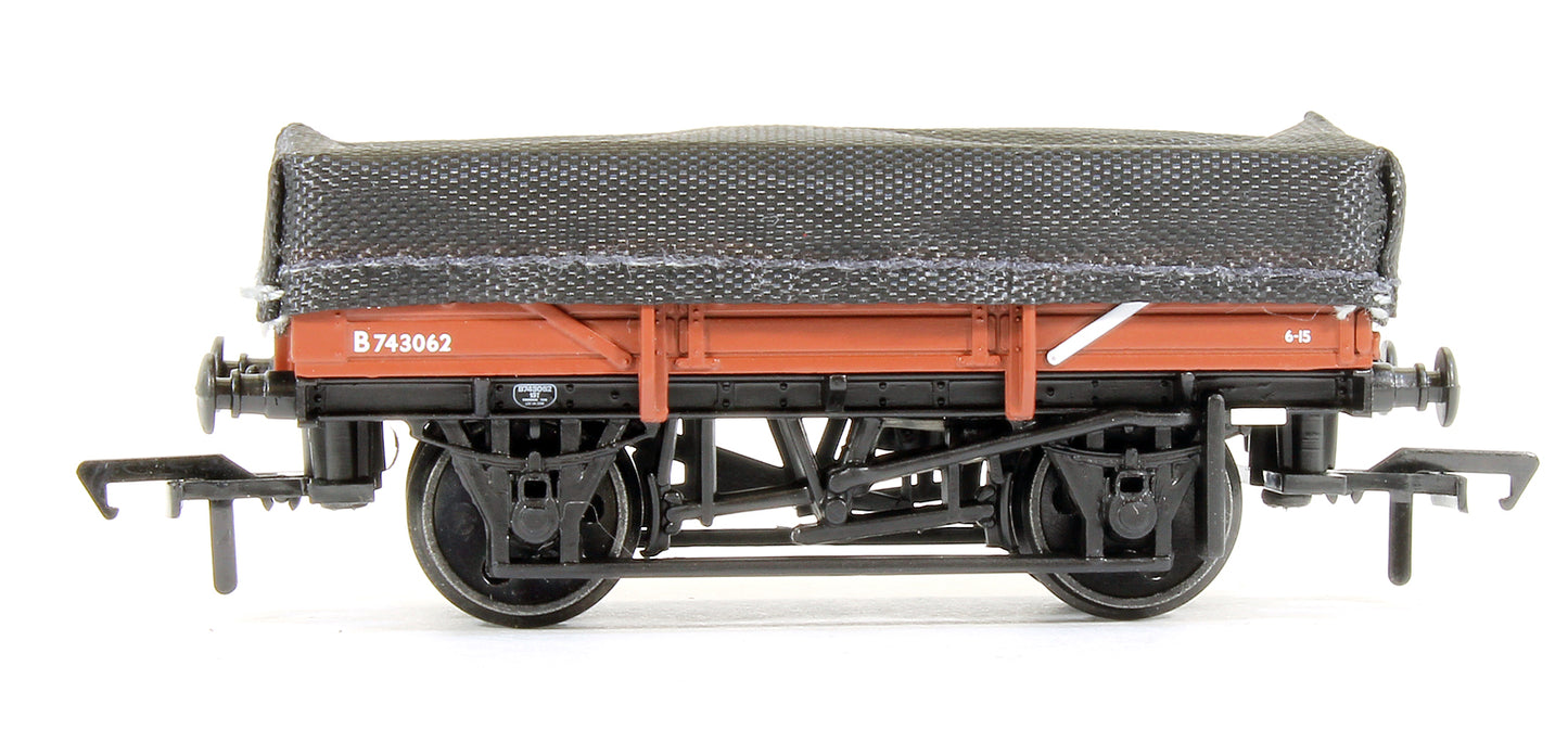 Pre-Owned 33-091 Set Of 5 Plank China Clay Wagons BR Bauxite (Early) With Tarpaulin Covers