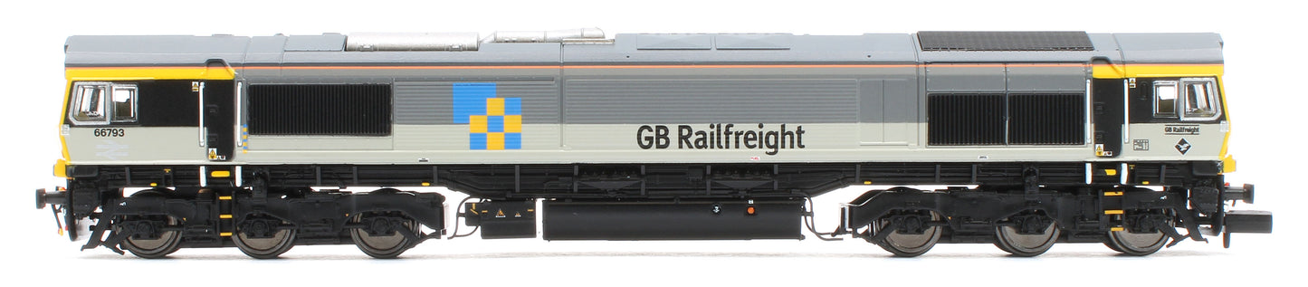 GM2210104 Class 66 793 Railfreight Construction Diesel Locomotive