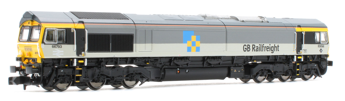 GM2210104 Class 66 793 Railfreight Construction Diesel Locomotive