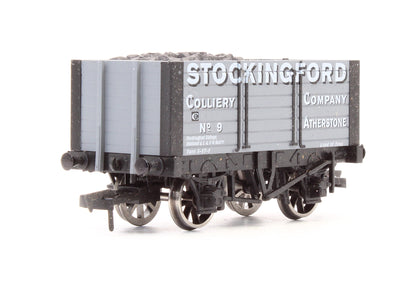 Pre-Owned 7 Plank Wagon 'Stockingford Colliery' 9ft W/B Chassis