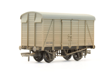Pre-Owned 38-081C SR 12 Ton Southern 2+2 Planked Ventilated Van BR Grey 'M523409' - Weathered