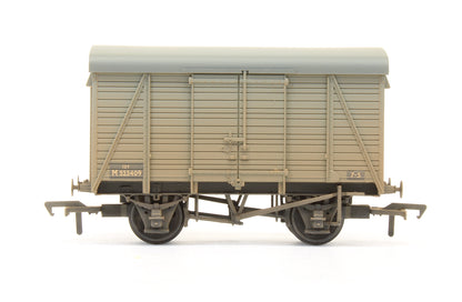 Pre-Owned 38-081C SR 12 Ton Southern 2+2 Planked Ventilated Van BR Grey 'M523409' - Weathered