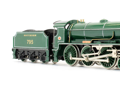 Pre-Owned SR 4-6-0 'Sir Dinadan' 795 Steam Locomotive
