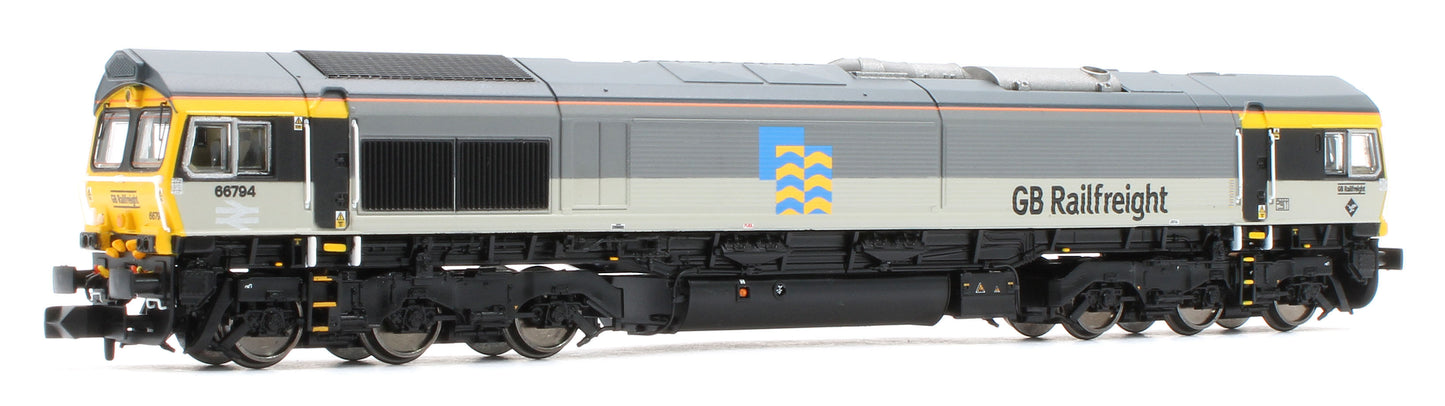 GM2210105 Class 66 794 'Steve Hannam' Railfreight Petroleum Diesel Locomotive