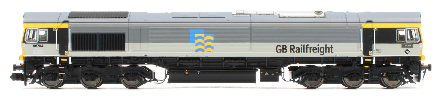 GM2210105S Class 66 794 'Steve Hannam' Railfreight Petroleum Diesel Locomotive - DCC Sound