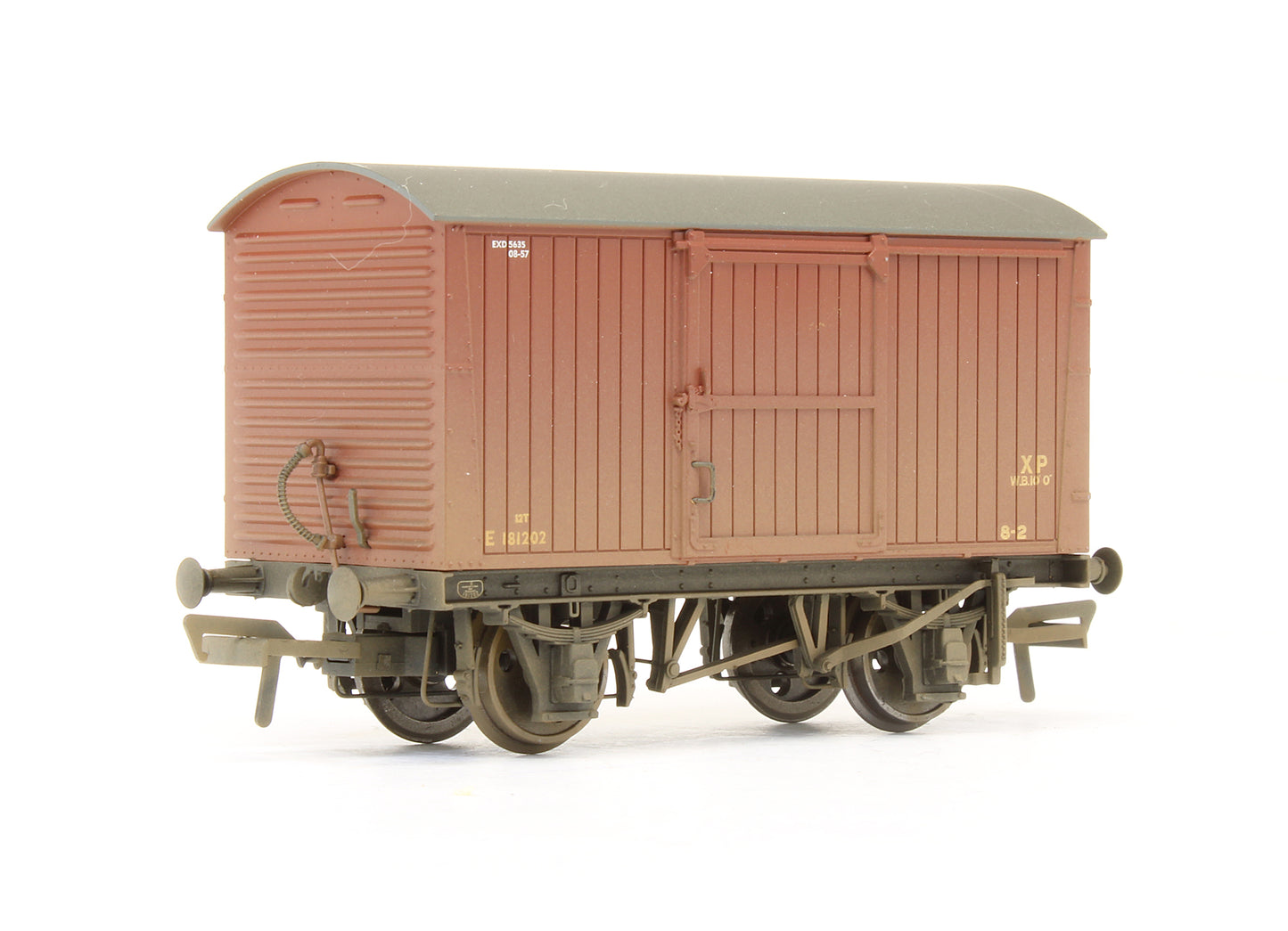 Pre-Owned 12 Ton Ventilated Van BR Bauxite (Early) 'E 181202 - Weathered