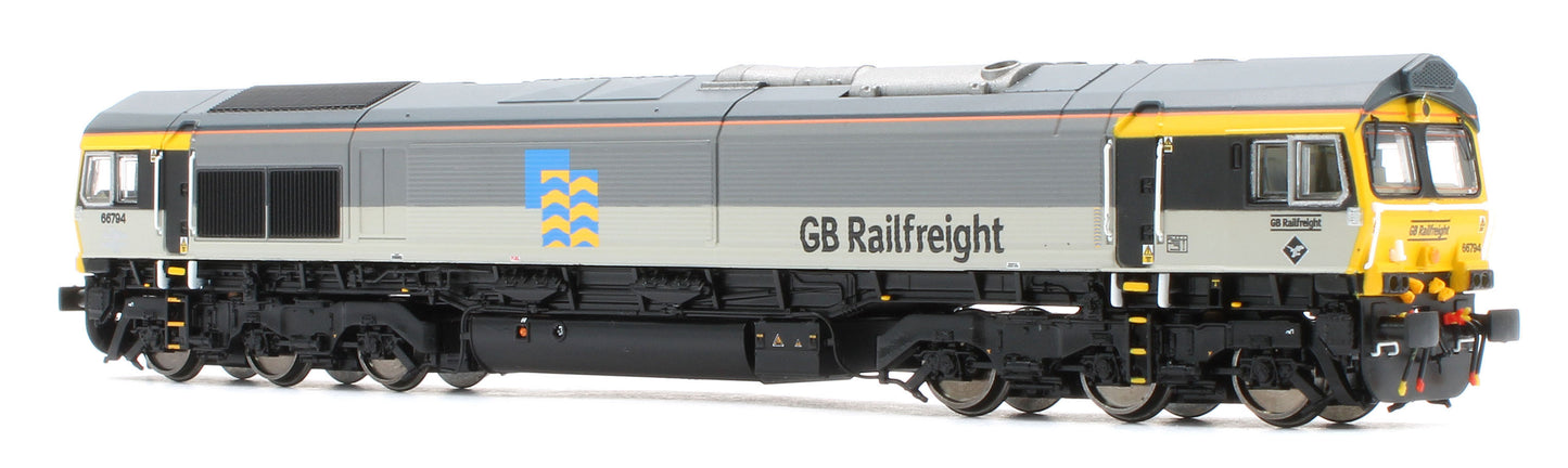 GM2210105D Class 66 794 'Steve Hannam' Railfreight Petroleum Diesel Locomotive - DCC Fitted