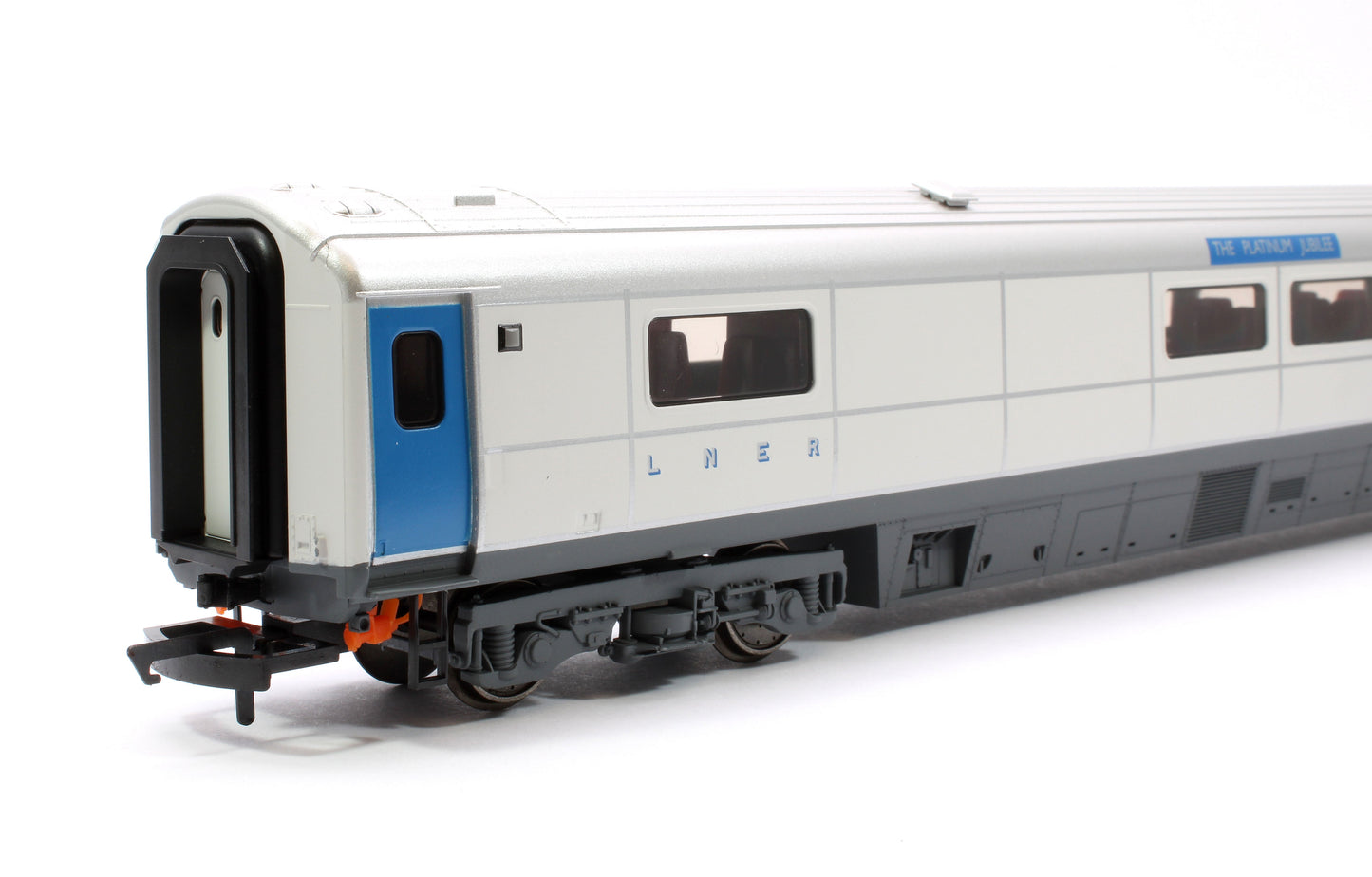 Pre-Owned Mk3 Sliding Door Trailer Composite Catering Platinum Jubilee of HM Queen Elizabeth II ER0052