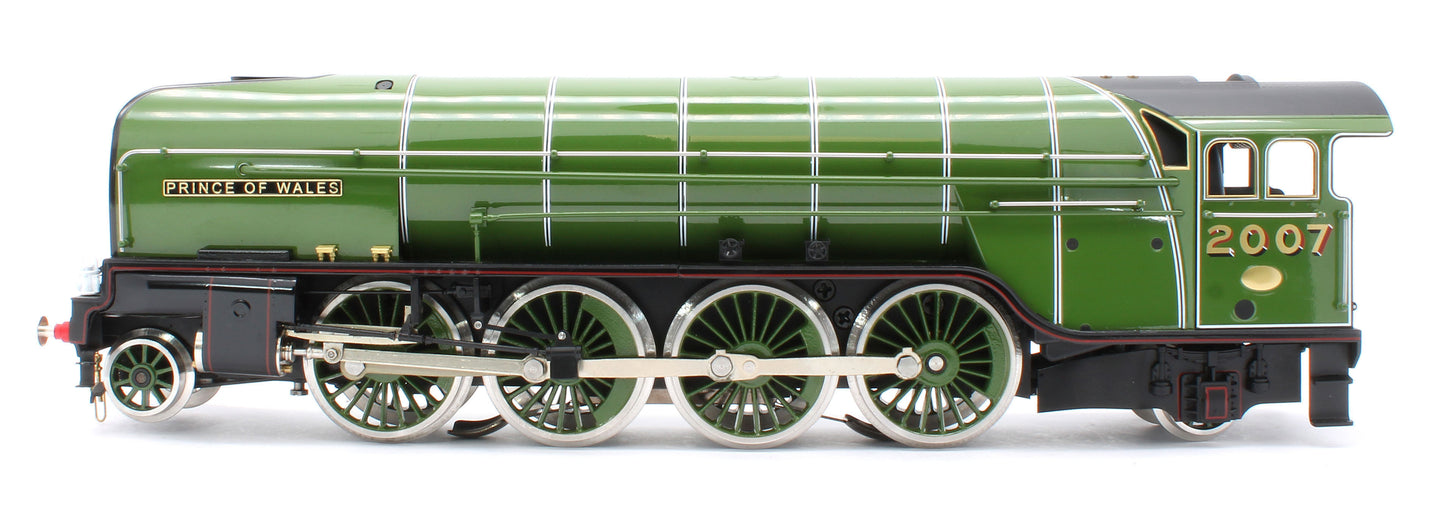 E/36-A1-PW P2 Class Non-Streamlined "Prince of Wales" 2-8-2 LNER Lined Apple Green No. 2007 Steam Locomotive