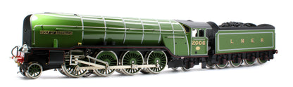 E/36-A1-WB P2 Class Non-Streamlined "Wolf of Badenoch" 2-8-2 LNER Lined Apple Green No. 2006 Steam Locomotive