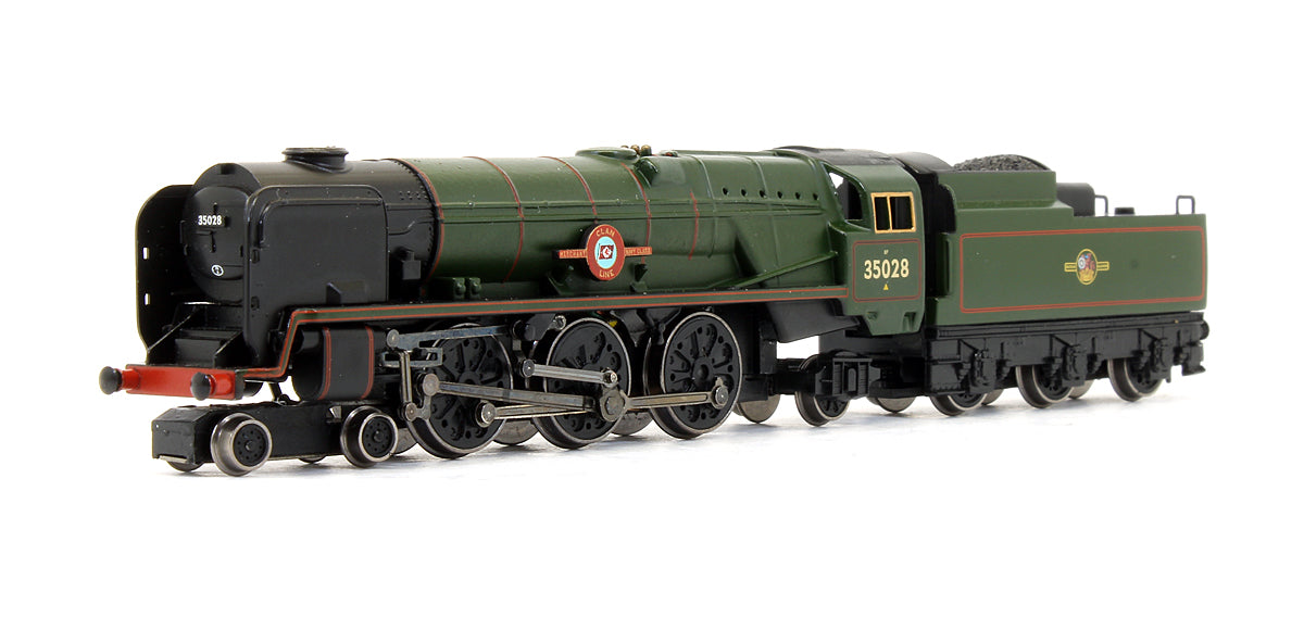 Pre-Owned 372-302 Merchant Navy Class 'Clan Line' 35028 BR Green Late Crest Steam Locomotive