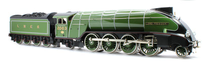 E/36-B1-LP P2 Class Streamlined "Lord President" 2-8-2 LNER Lined Apple Green No. 2003 Steam Locomotive